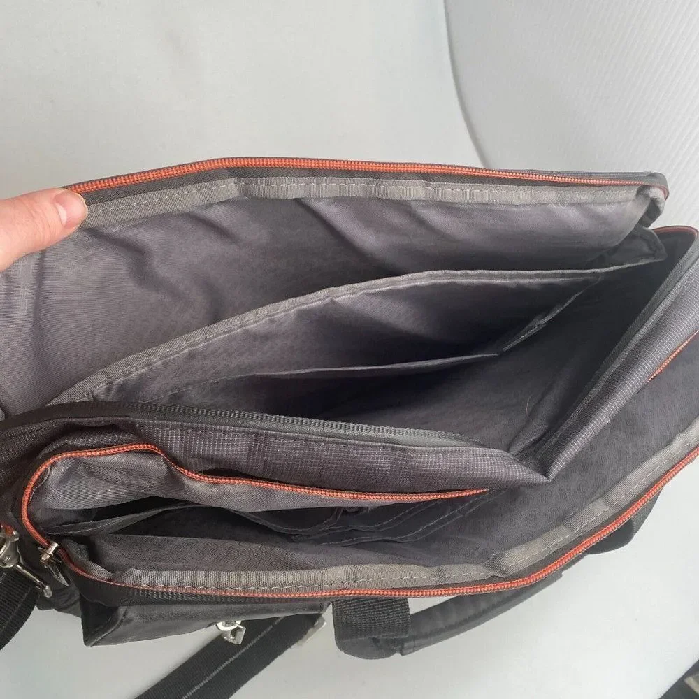 SOLO Laptop or Messengar Bag Black Nylon w/ Padded Sleeve for up to 16
